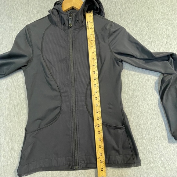 Lululemon Athletica Women’s Dance Studio Jacket Size 4 Lightweight Hoodie Black - Picture 6 of 12